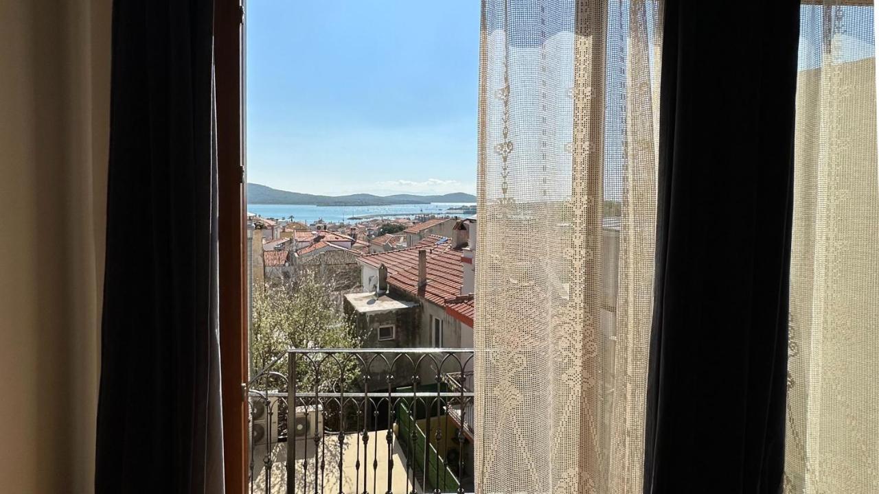 Konak Nazımaki Ayvalı Dış mekan fotoğraf