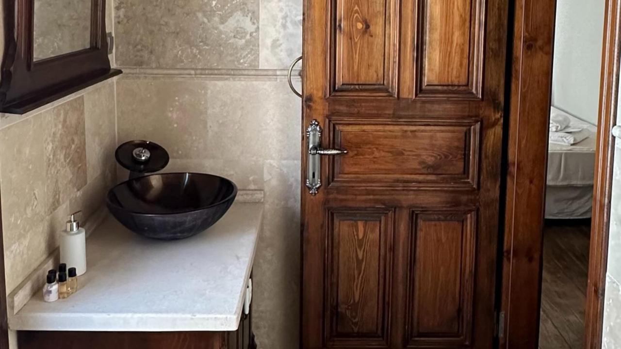 Konak Nazımaki Ayvalı Dış mekan fotoğraf
