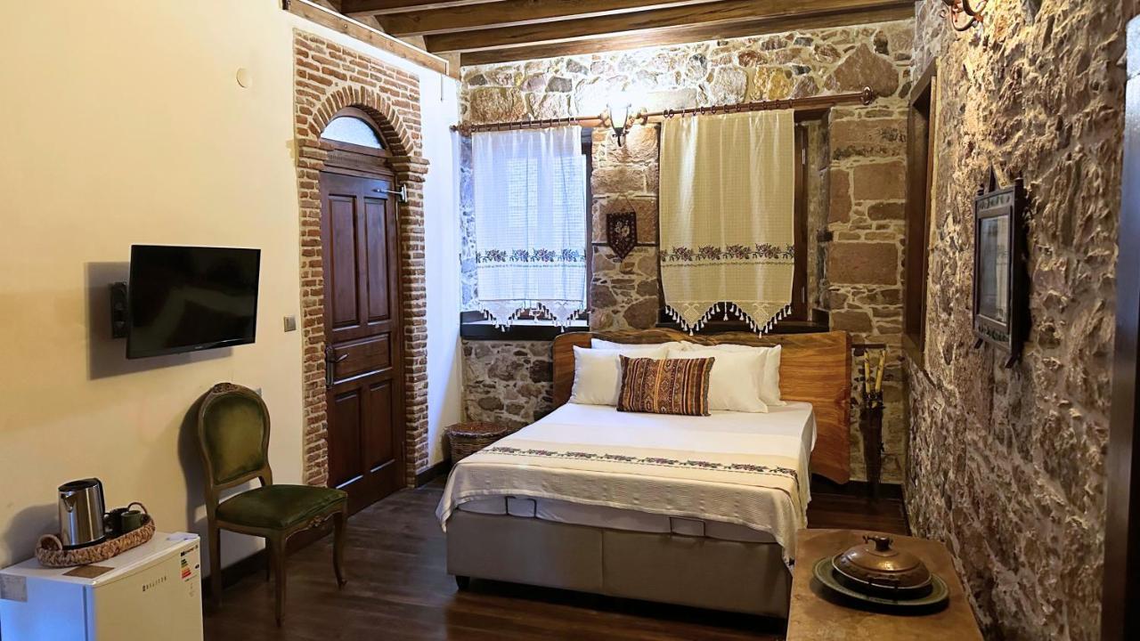 Konak Nazımaki Ayvalı Dış mekan fotoğraf